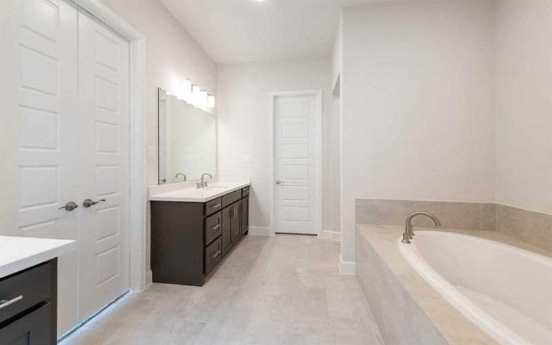 1809 Terraces Boulevard, Rockwall, TX 75087, 4 Bedrooms Bedrooms, ,3 BathroomsBathrooms,Residential,For Sale,1809 Terraces Boulevard,20927857
