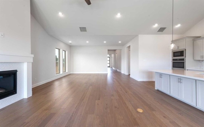 1809 Terraces Boulevard, Rockwall, TX 75087, 4 Bedrooms Bedrooms, ,3 BathroomsBathrooms,Residential,For Sale,1809 Terraces Boulevard,20927857