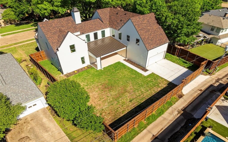 2212 Ridge Crest Drive, Richardson, TX 75080, 4 Bedrooms Bedrooms, ,5 BathroomsBathrooms,Residential,For Sale,2212 Ridge Crest Drive,20928057