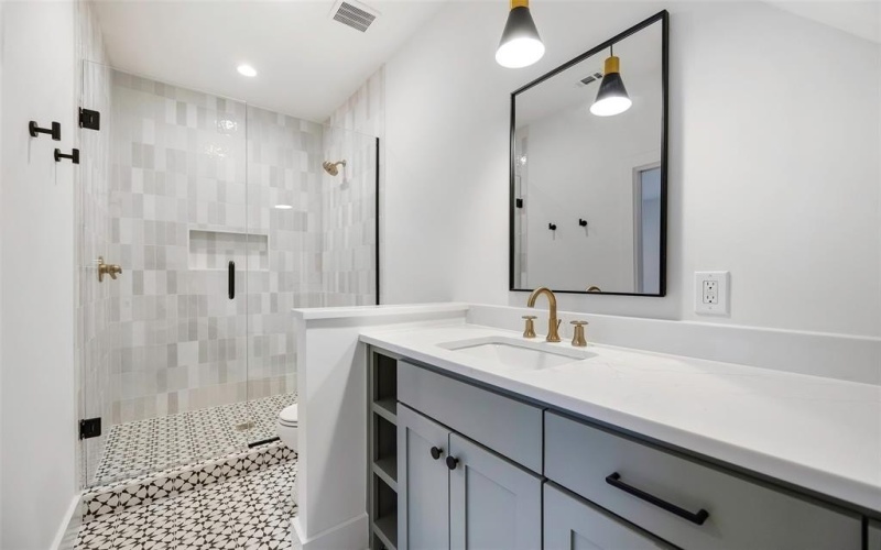 2212 Ridge Crest Drive, Richardson, TX 75080, 4 Bedrooms Bedrooms, ,5 BathroomsBathrooms,Residential,For Sale,2212 Ridge Crest Drive,20928057