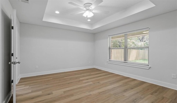 808 W Walker Street, Denison, TX 75020, 3 Bedrooms Bedrooms, ,2 BathroomsBathrooms,Residential Lease,For Rent,808 W Walker Street,20930587