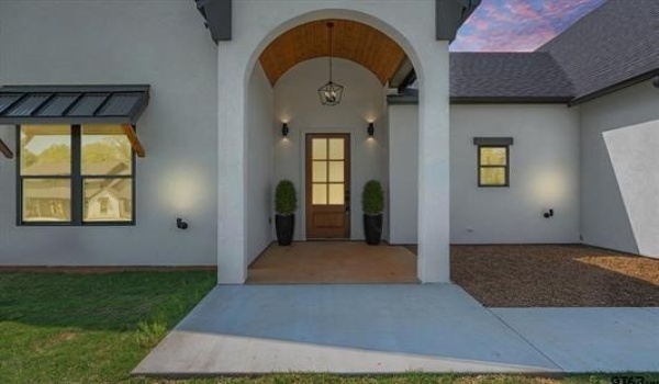 14708 Fallow Lane, Lindale, TX 75771, 4 Bedrooms Bedrooms, ,2 BathroomsBathrooms,Residential,For Sale,14708 Fallow Lane,20930663