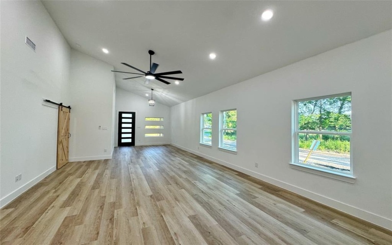 1224 Saint John, Greenville, TX 75401, 3 Habitaciones Habitaciones , ,2 BañosBaños,Residential,En Venta,1224 Saint John,20930674