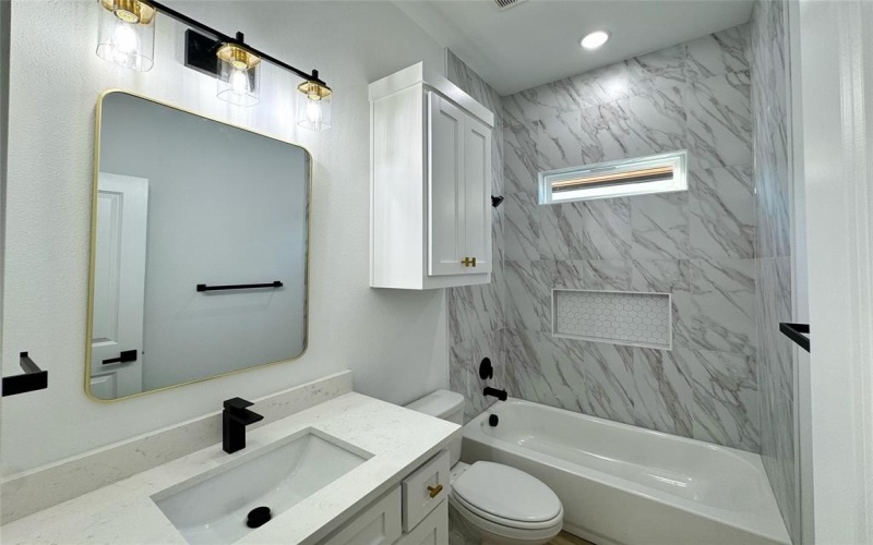 1224 Saint John, Greenville, TX 75401, 3 Habitaciones Habitaciones , ,2 BañosBaños,Residential,En Venta,1224 Saint John,20930674