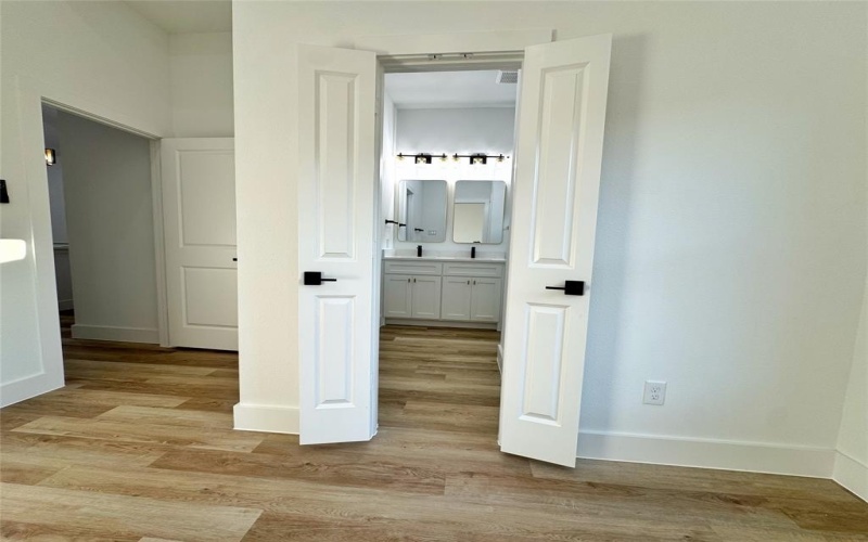 1224 Saint John, Greenville, TX 75401, 3 Habitaciones Habitaciones , ,2 BañosBaños,Residential,En Venta,1224 Saint John,20930674