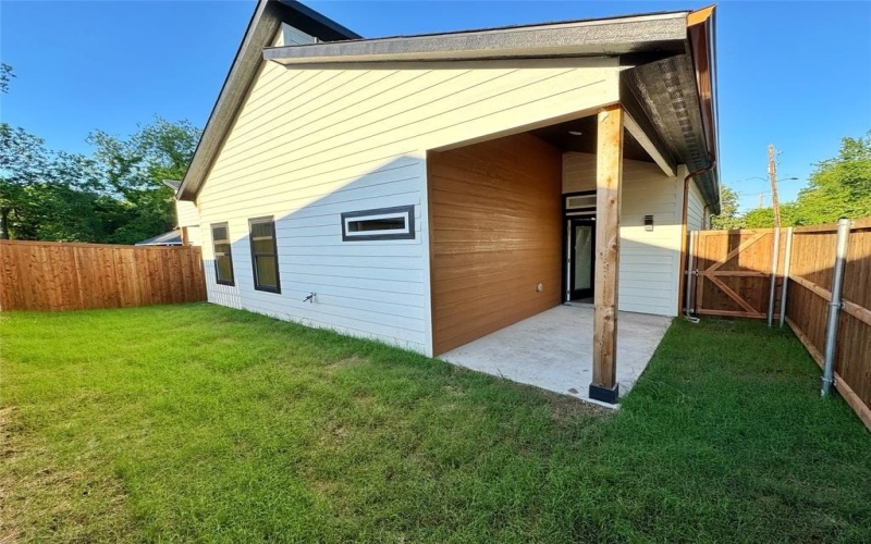 1224 Saint John, Greenville, TX 75401, 3 Habitaciones Habitaciones , ,2 BañosBaños,Residential,En Venta,1224 Saint John,20930674