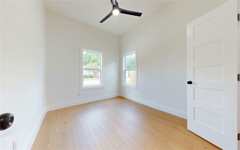 402 Perry Avenue, Waxahachie, TX 75165, 3 Habitaciones Habitaciones , ,2 BañosBaños,Residential,En Venta,402 Perry Avenue,20930702