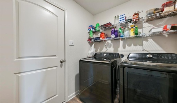 13713 Beaverhead Street, Ponder, TX 76259, 4 Bedrooms Bedrooms, ,2 BathroomsBathrooms,Residential,For Sale,13713 Beaverhead Street,20931006