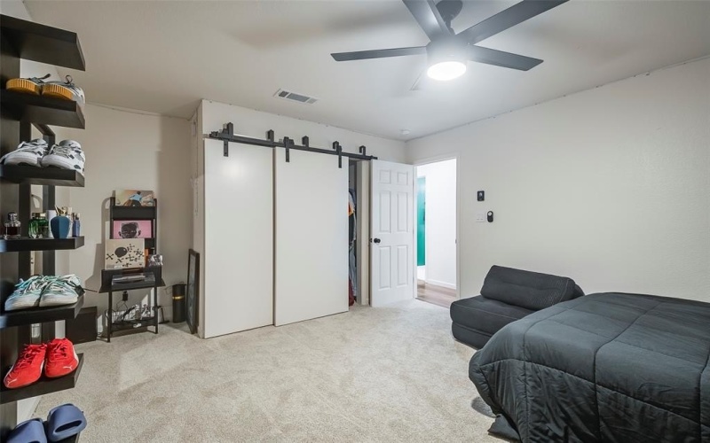 1040 Indian Drive, Granbury, TX 76048, 3 Bedrooms Bedrooms, ,2 BathroomsBathrooms,Residential,For Sale,1040 Indian Drive,20931036