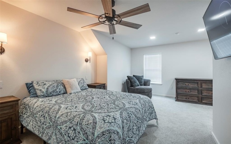 1040 Indian Drive, Granbury, TX 76048, 3 Bedrooms Bedrooms, ,2 BathroomsBathrooms,Residential,For Sale,1040 Indian Drive,20931036