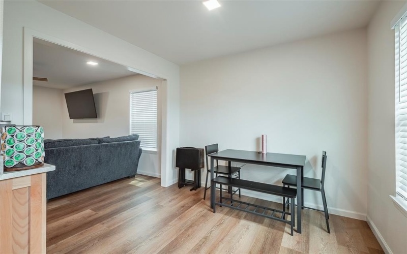1040 Indian Drive, Granbury, TX 76048, 3 Bedrooms Bedrooms, ,2 BathroomsBathrooms,Residential,For Sale,1040 Indian Drive,20931036