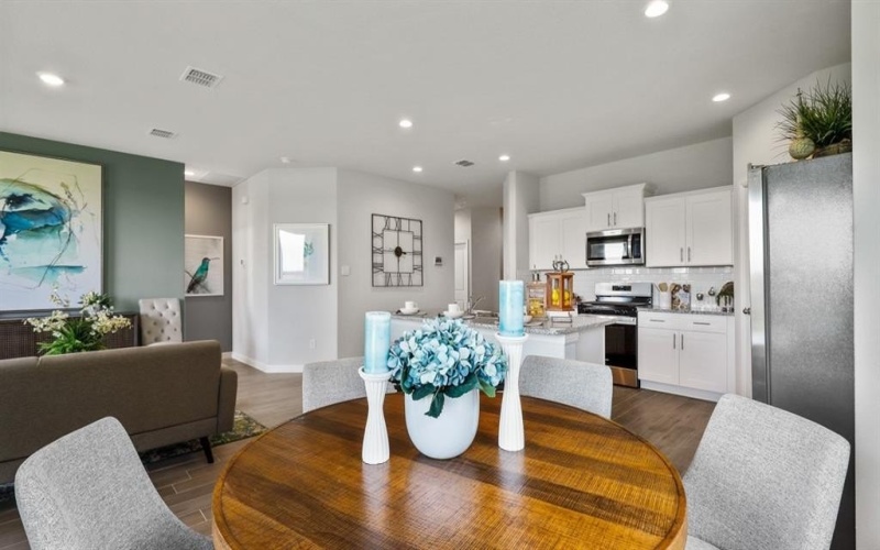 160 Trinity Street, Grandview, TX 76050, 4 Habitaciones Habitaciones , ,2 BañosBaños,Residential,En Venta,160 Trinity Street,20928705