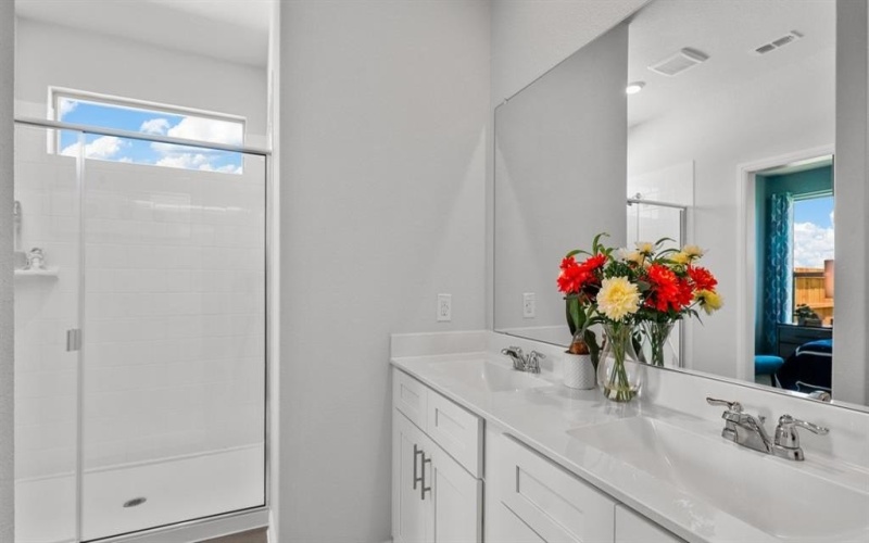 160 Trinity Street, Grandview, TX 76050, 4 Habitaciones Habitaciones , ,2 BañosBaños,Residential,En Venta,160 Trinity Street,20928705