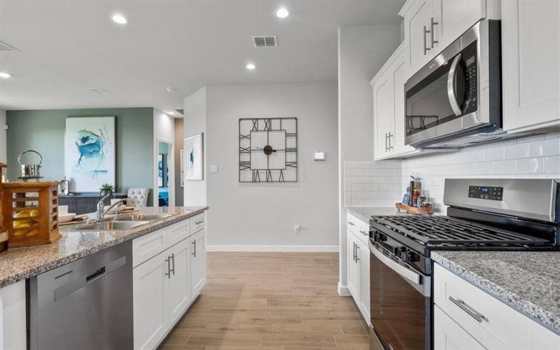 160 Trinity Street, Grandview, TX 76050, 4 Habitaciones Habitaciones , ,2 BañosBaños,Residential,En Venta,160 Trinity Street,20928705