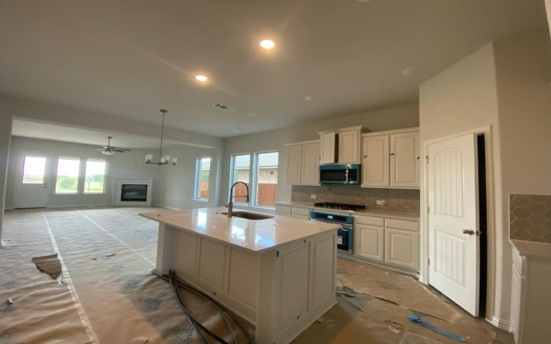 404 Tollett Drive, Aledo, TX 76008, 4 Bedrooms Bedrooms, ,2 BathroomsBathrooms,Residential,For Sale,404 Tollett Drive,20928727