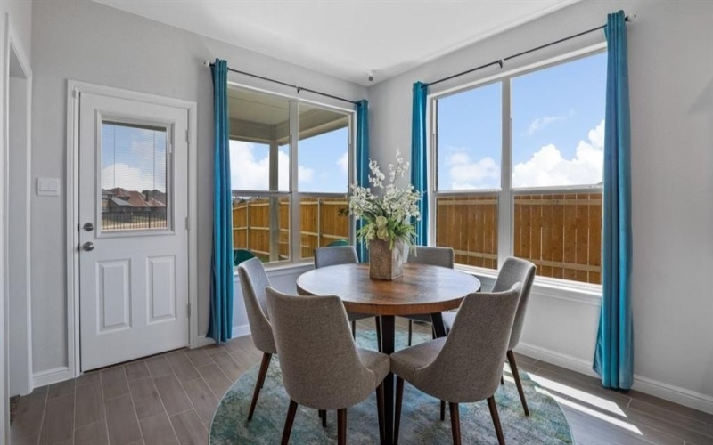 212 Trinity Street, Grandview, TX 76050, 4 Habitaciones Habitaciones , ,2 BañosBaños,Residential,En Venta,212 Trinity Street,20928753