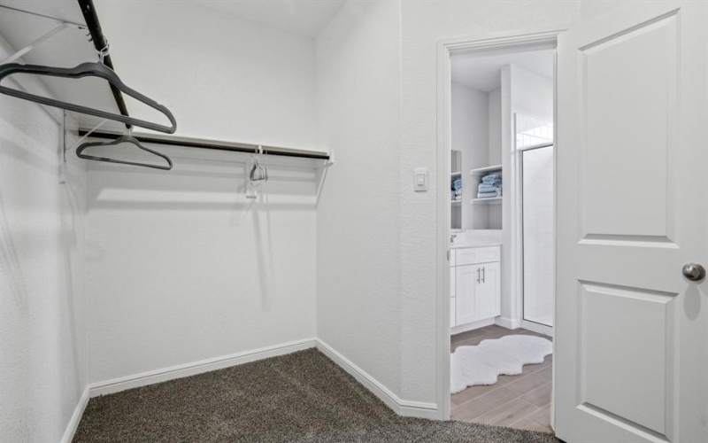 212 Trinity Street, Grandview, TX 76050, 4 Habitaciones Habitaciones , ,2 BañosBaños,Residential,En Venta,212 Trinity Street,20928753