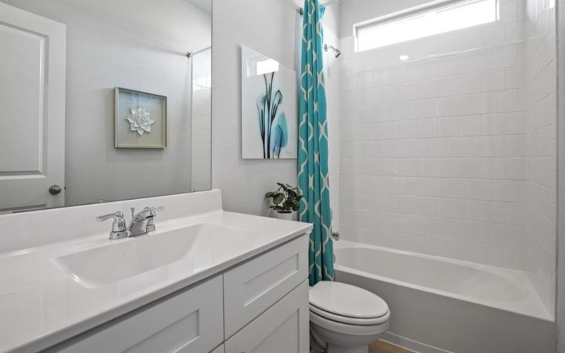 212 Trinity Street, Grandview, TX 76050, 4 Habitaciones Habitaciones , ,2 BañosBaños,Residential,En Venta,212 Trinity Street,20928753