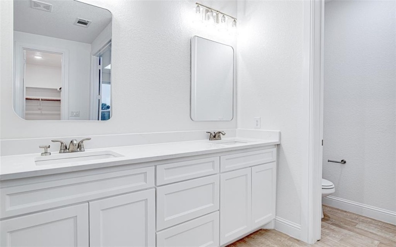 204 High Ridge Court, Godley, TX 76044, 4 Bedrooms Bedrooms, ,2 BathroomsBathrooms,Residential,For Sale,204 High Ridge Court,20931148