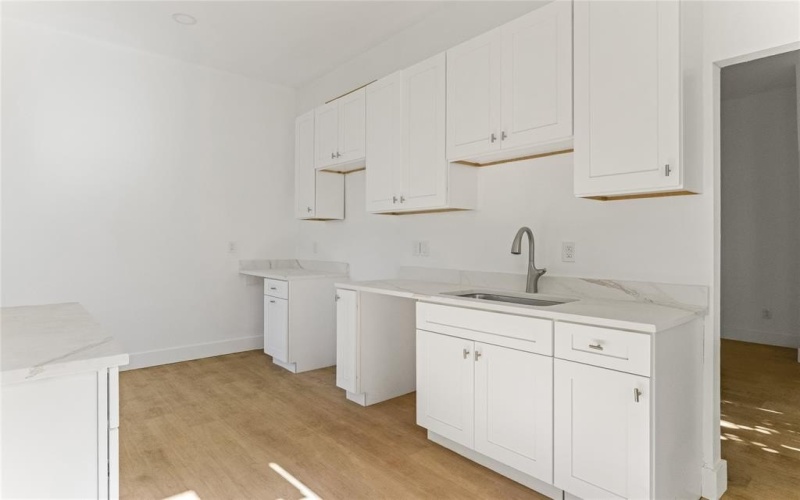 1641 E Tucker Street, Fort Worth, TX 76104, 3 Bedrooms Bedrooms, ,2 BathroomsBathrooms,Residential Lease,For Rent,1641 E Tucker Street,20931157
