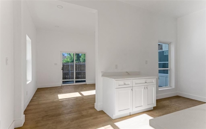 1641 E Tucker Street, Fort Worth, TX 76104, 3 Bedrooms Bedrooms, ,2 BathroomsBathrooms,Residential Lease,For Rent,1641 E Tucker Street,20931157