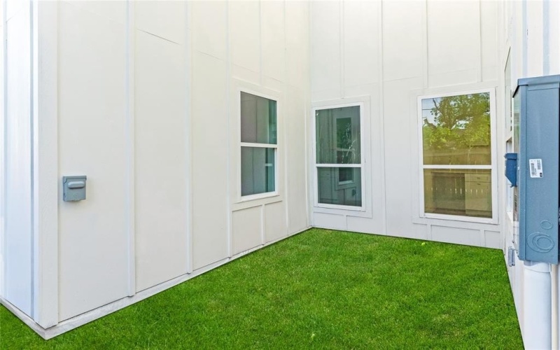 1641 E Tucker Street, Fort Worth, TX 76104, 3 Bedrooms Bedrooms, ,2 BathroomsBathrooms,Residential Lease,For Rent,1641 E Tucker Street,20931157