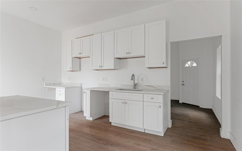 1641 E Tucker Street, Fort Worth, TX 76104, 3 Bedrooms Bedrooms, ,2 BathroomsBathrooms,Residential Lease,For Rent,1641 E Tucker Street,20931157