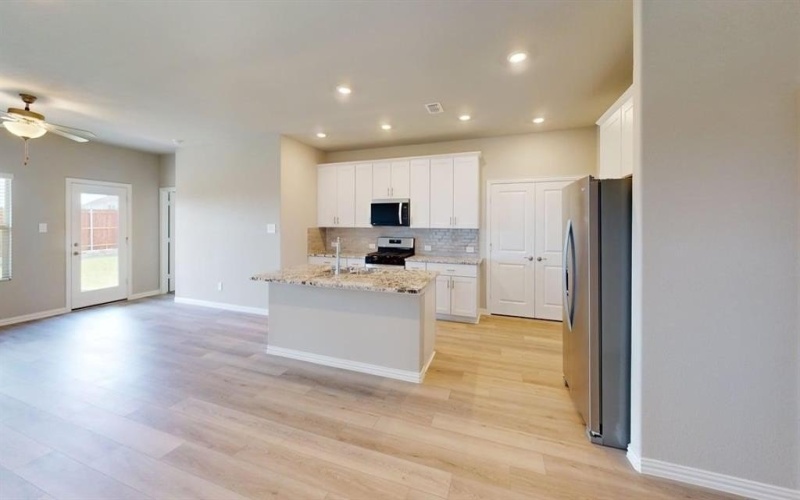 517 Ridgedale Drive, McKinney, TX 75071, 4 Bedrooms Bedrooms, ,3 BathroomsBathrooms,Residential Lease,For Rent,517 Ridgedale Drive,20928787