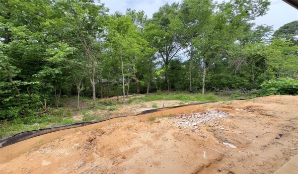 2514 N Glass Avenue, Tyler, TX 75702, 3 Bedrooms Bedrooms, ,2 BathroomsBathrooms,Residential,For Sale,2514 N Glass Avenue,20928891