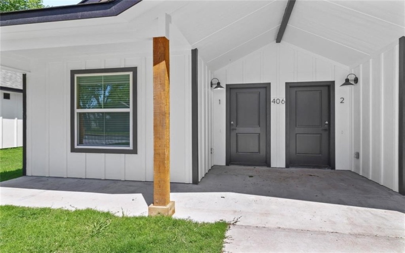406 W 6th Street #2, Bonham, TX 75418, 3 Bedrooms Bedrooms, ,2 BathroomsBathrooms,Residential Lease,For Rent,406 W 6th Street,20931464