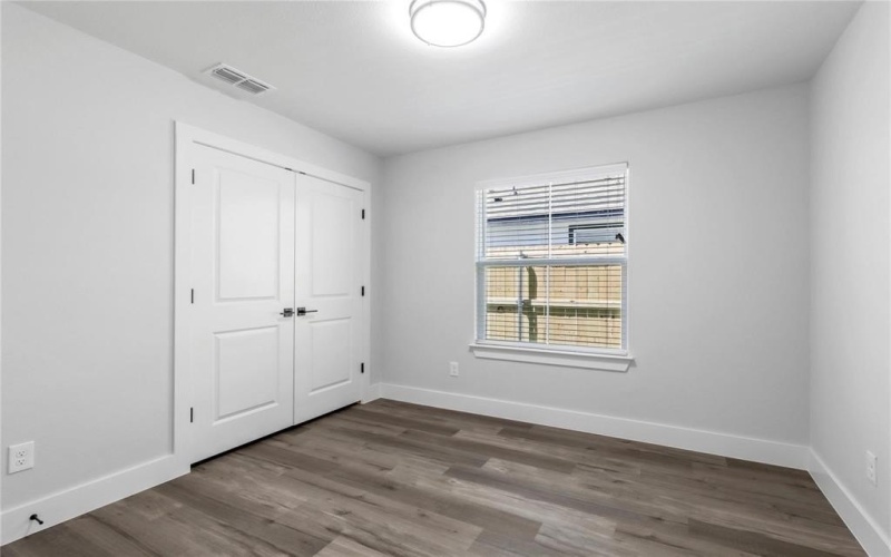 406 W 6th Street #2, Bonham, TX 75418, 3 Bedrooms Bedrooms, ,2 BathroomsBathrooms,Residential Lease,For Rent,406 W 6th Street,20931464