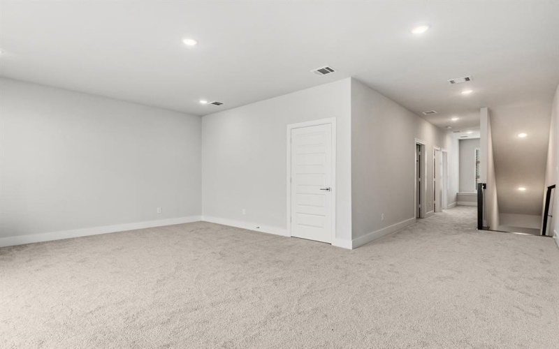 8607 War Admiral Drive, Rowlett, TX 75088, 3 Bedrooms Bedrooms, ,2 BathroomsBathrooms,Residential Lease,For Rent,8607 War Admiral Drive,20931506