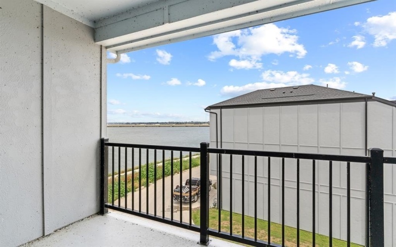 8607 War Admiral Drive, Rowlett, TX 75088, 3 Bedrooms Bedrooms, ,2 BathroomsBathrooms,Residential Lease,For Rent,8607 War Admiral Drive,20931506