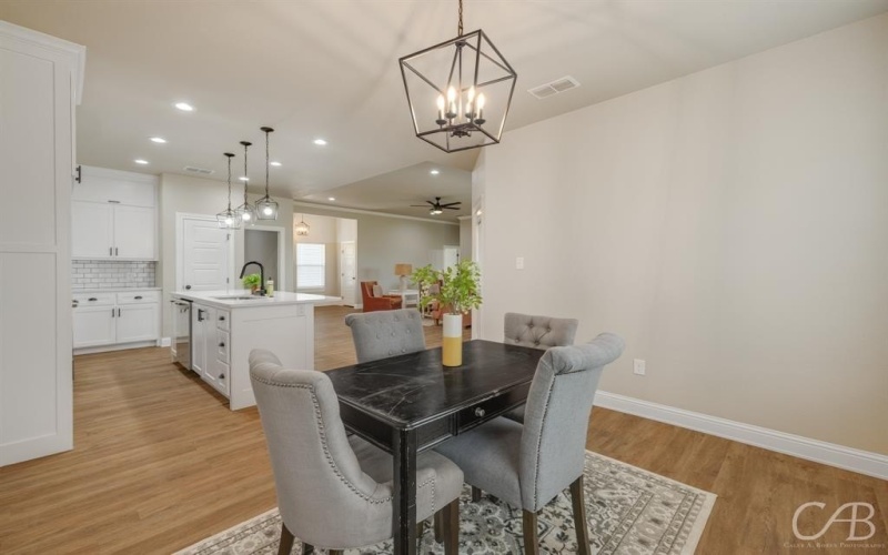 207 Beechcraft Road, Abilene, TX 79602, 4 Bedrooms Bedrooms, ,2 BathroomsBathrooms,Residential,For Sale,207 Beechcraft Road,20928994