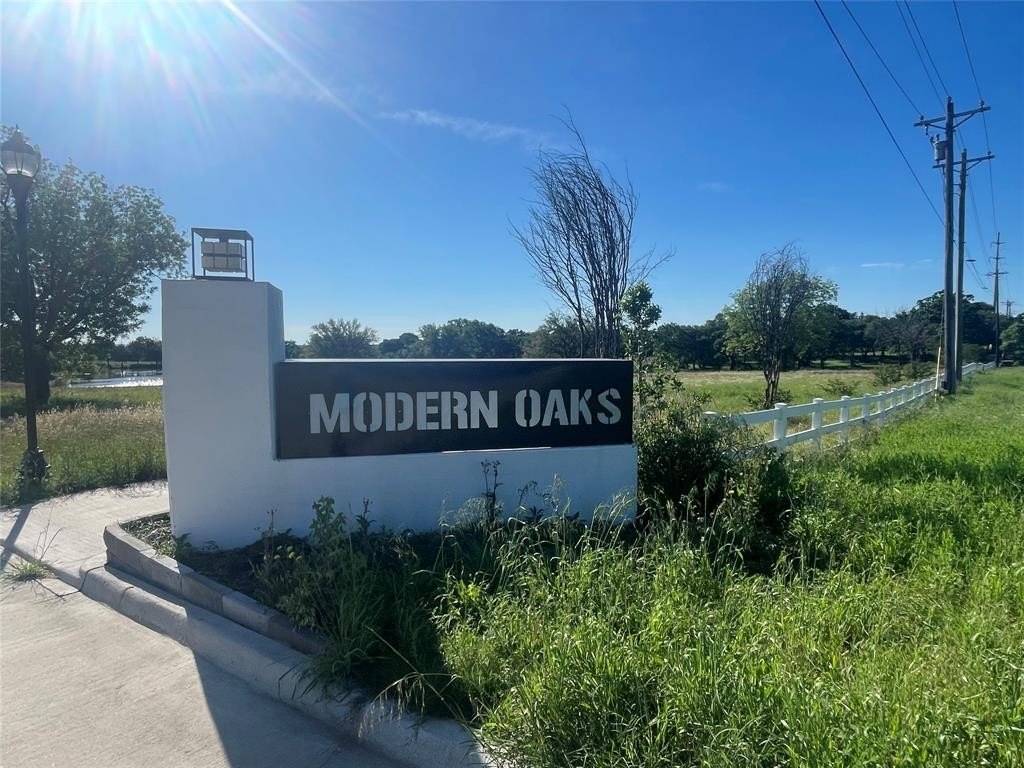542 Helena Drive, Granbury, TX 76048, 4 Bedrooms Bedrooms, ,3 BathroomsBathrooms,Residential,For Sale,542 Helena Drive,20929012
