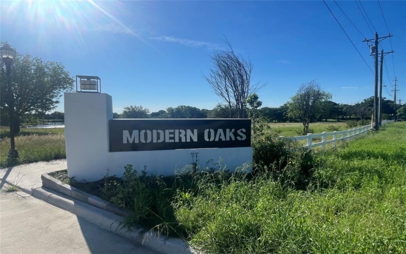 542 Helena Drive, Granbury, TX 76048, 4 Bedrooms Bedrooms, ,3 BathroomsBathrooms,Residential,For Sale,542 Helena Drive,20929012