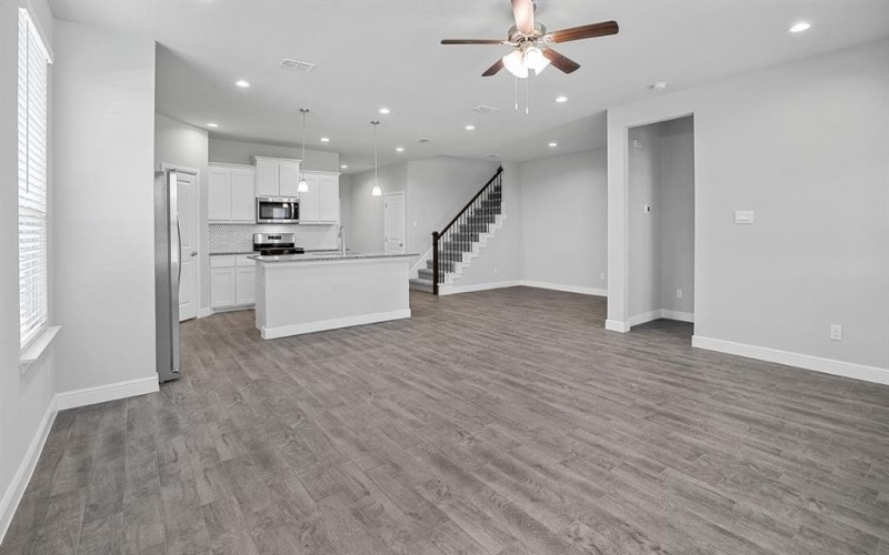 1217 BELTWAY Lane, Granbury, TX 76048, 4 Bedrooms Bedrooms, ,3 BathroomsBathrooms,Residential,For Sale,1217 BELTWAY Lane,20931610