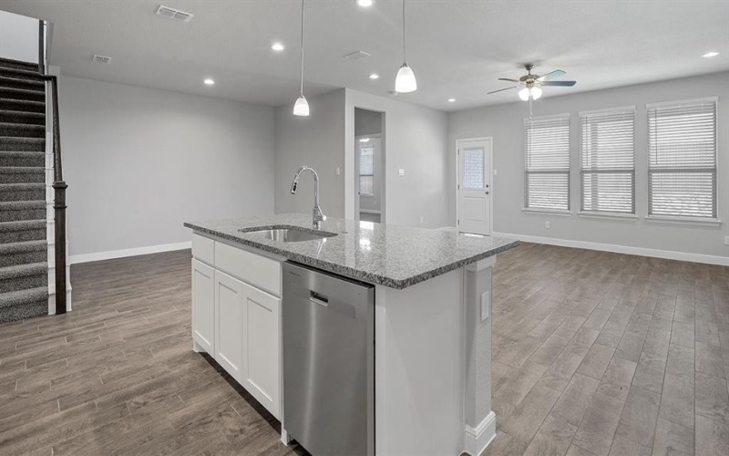 1217 BELTWAY Lane, Granbury, TX 76048, 4 Bedrooms Bedrooms, ,3 BathroomsBathrooms,Residential,For Sale,1217 BELTWAY Lane,20931610