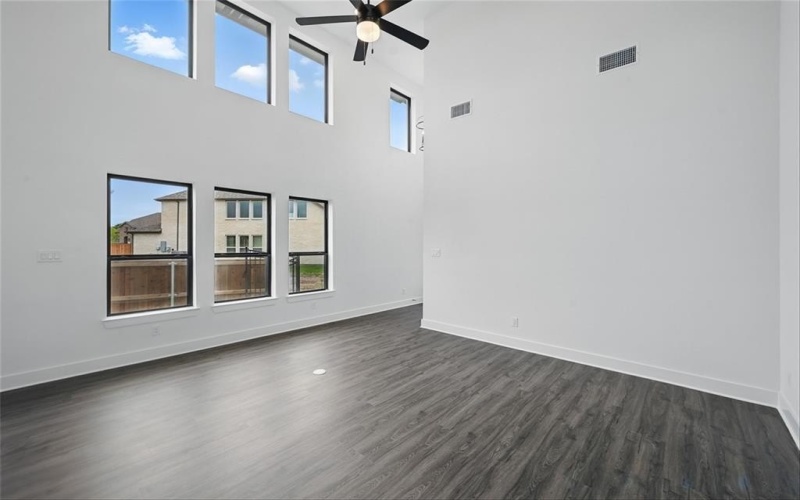 1008 Tulip Place, Crowley, TX 76036, 3 Habitaciones Habitaciones , ,2 BañosBaños,Residential,En Venta,1008 Tulip Place,20931650