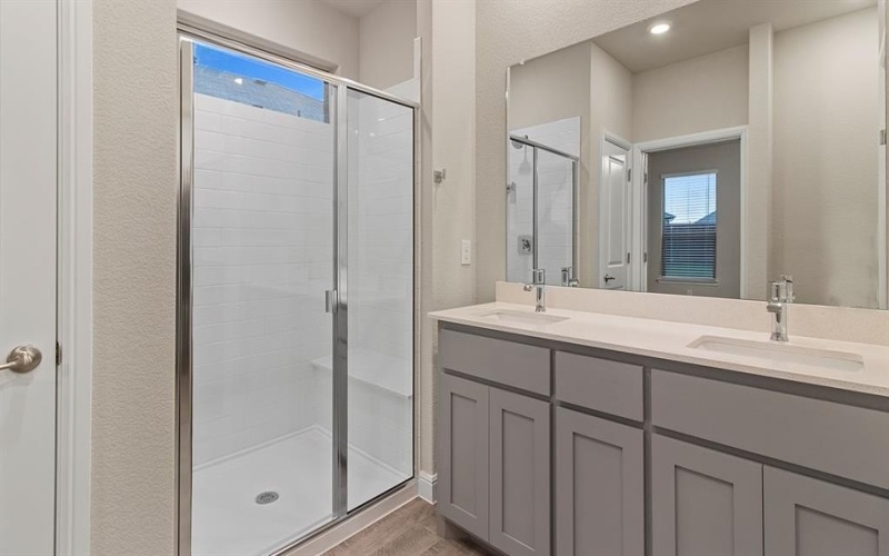1233 BELTWAY Lane, Granbury, TX 76048, 4 Bedrooms Bedrooms, ,2 BathroomsBathrooms,Residential,For Sale,1233 BELTWAY Lane,20931657