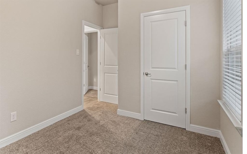 1233 BELTWAY Lane, Granbury, TX 76048, 4 Bedrooms Bedrooms, ,2 BathroomsBathrooms,Residential,For Sale,1233 BELTWAY Lane,20931657