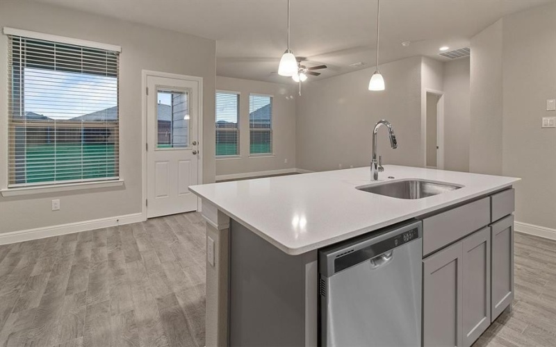 1233 BELTWAY Lane, Granbury, TX 76048, 4 Bedrooms Bedrooms, ,2 BathroomsBathrooms,Residential,For Sale,1233 BELTWAY Lane,20931657
