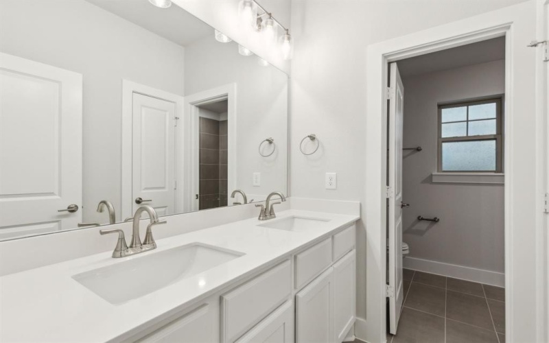 116 Paradise Cove, Waxahachie, TX 75165, 5 Habitaciones Habitaciones , ,3 BañosBaños,Residential,En Venta,116 Paradise Cove,20929066