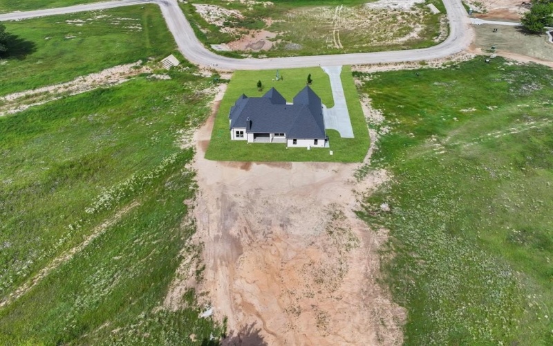 109 Desperado Way, Weatherford, TX 76088, 3 Bedrooms Bedrooms, ,3 BathroomsBathrooms,Residential,For Sale,109 Desperado Way,20929073