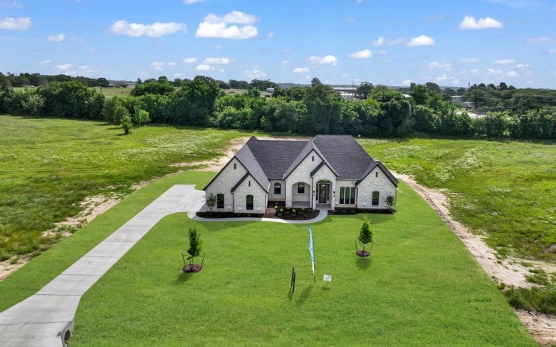 109 Desperado Way, Weatherford, TX 76088, 3 Bedrooms Bedrooms, ,3 BathroomsBathrooms,Residential,For Sale,109 Desperado Way,20929073