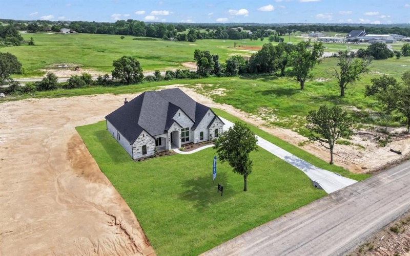 109 Desperado Way, Weatherford, TX 76088, 3 Bedrooms Bedrooms, ,3 BathroomsBathrooms,Residential,For Sale,109 Desperado Way,20929073