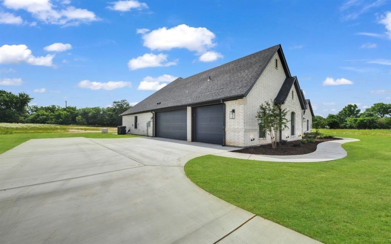 143 Desperado Way, Weatherford, TX 76088, 4 Bedrooms Bedrooms, ,2 BathroomsBathrooms,Residential,For Sale,143 Desperado Way,20929088