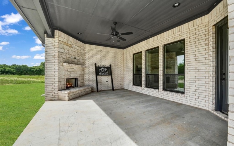143 Desperado Way, Weatherford, TX 76088, 4 Bedrooms Bedrooms, ,2 BathroomsBathrooms,Residential,For Sale,143 Desperado Way,20929088