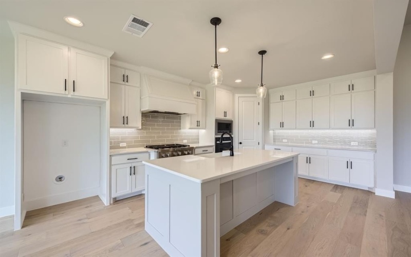11508 Ely Place, Fort Worth, TX 76052, 4 Bedrooms Bedrooms, ,3 BathroomsBathrooms,Residential,For Sale,11508 Ely Place,20929101