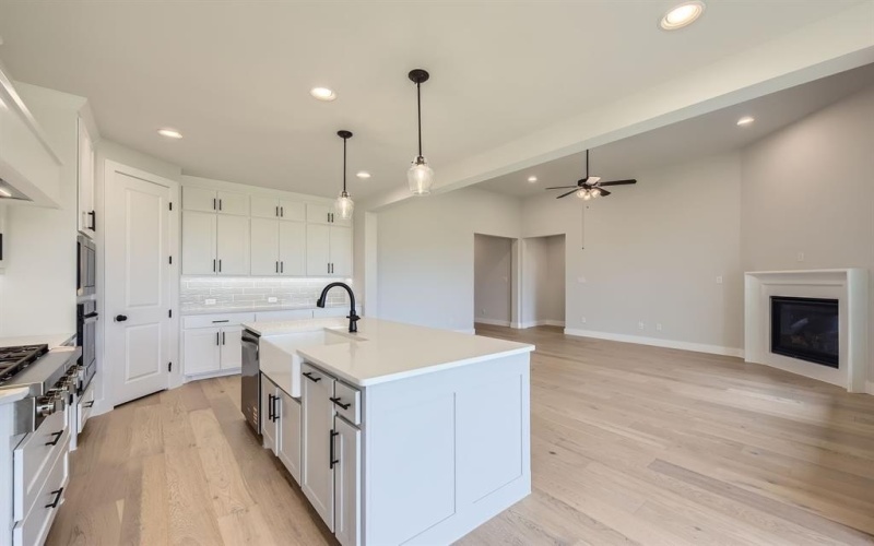 11508 Ely Place, Fort Worth, TX 76052, 4 Bedrooms Bedrooms, ,3 BathroomsBathrooms,Residential,For Sale,11508 Ely Place,20929101